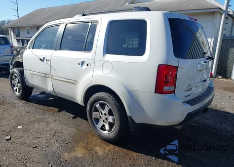 2011 Honda Pilot Touring from USA, damaged, VIN 5FNYF4H99BB058043